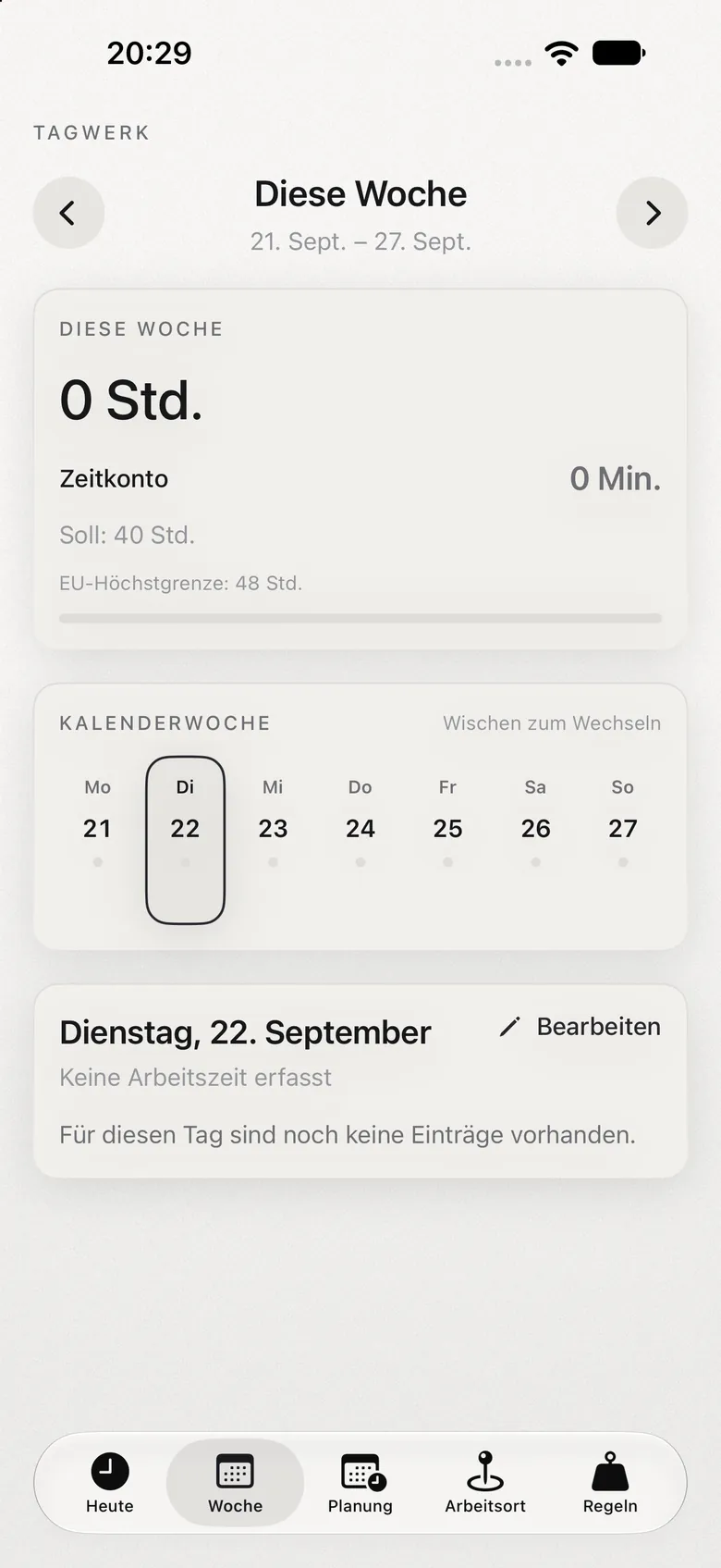 Tagwerk-App: Wochenübersicht der Arbeitszeiten im Hellmodus